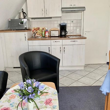 Haus Aquamarin-Apartment Smaragd In Strandnaehe ビューズム エクステリア 写真
